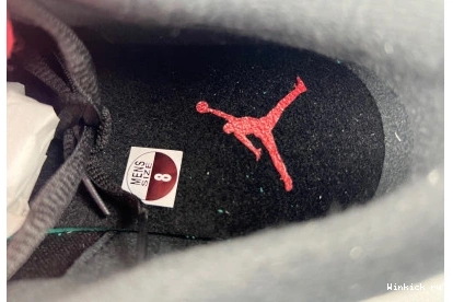Air 4 Jordan “Gorge RM Green” 0820